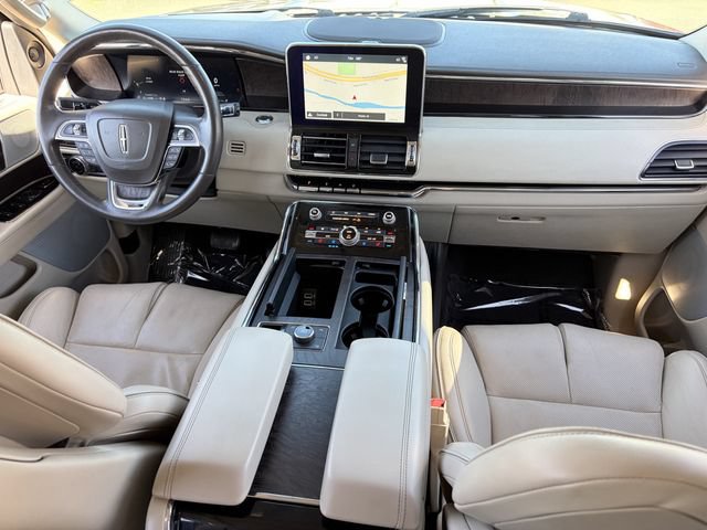Used 2018 Lincoln Navigator Reserve w/ Technology Package AWD/4WD image 22