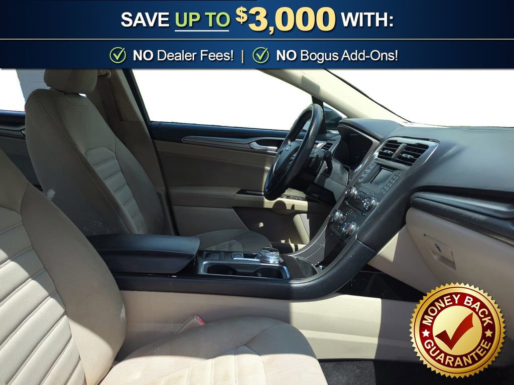 Used 2017 Ford Fusion SE image 22