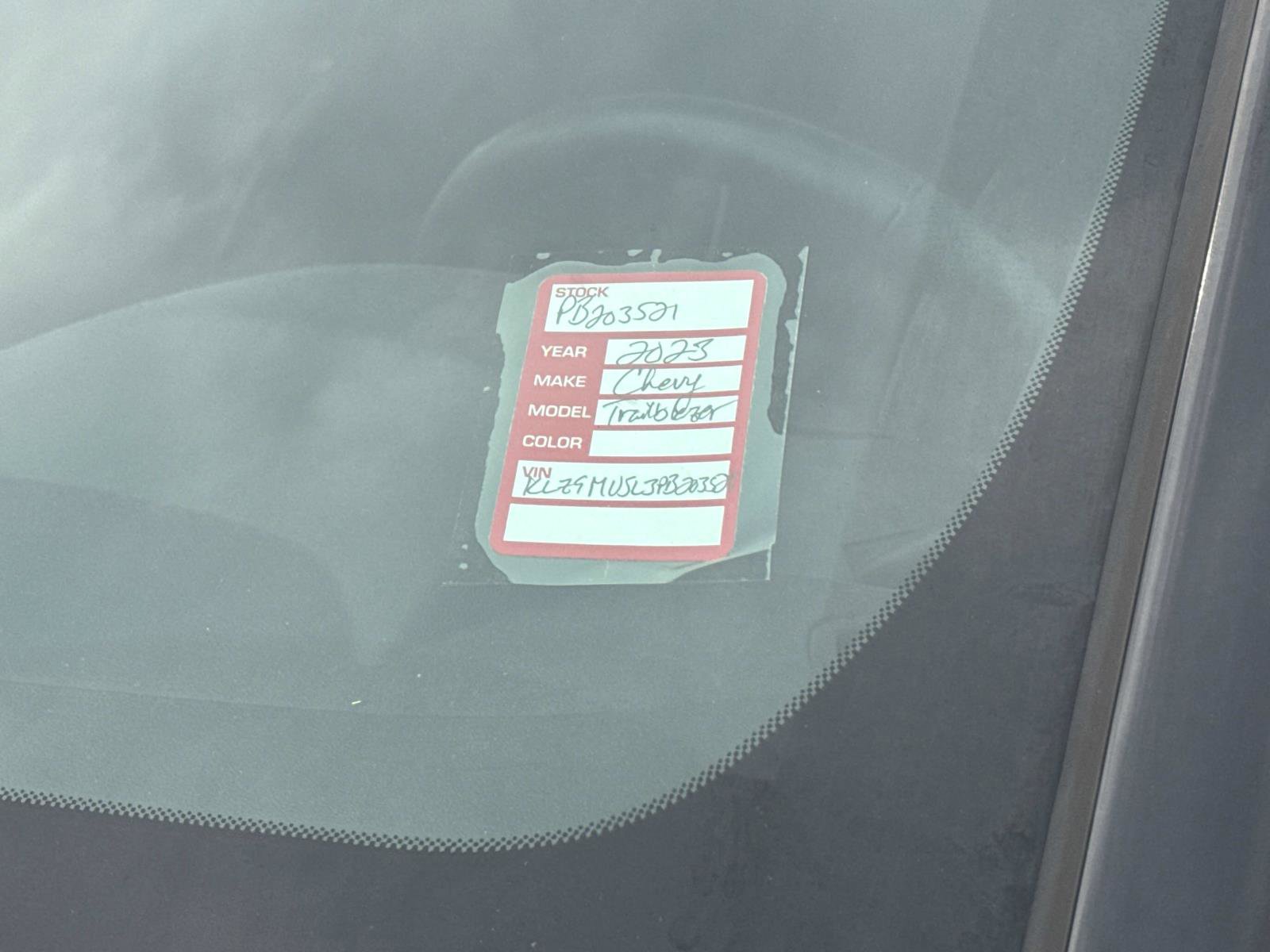 Used 2023 Chevrolet TrailBlazer RS w/ Sun and Liftgate Package image 6