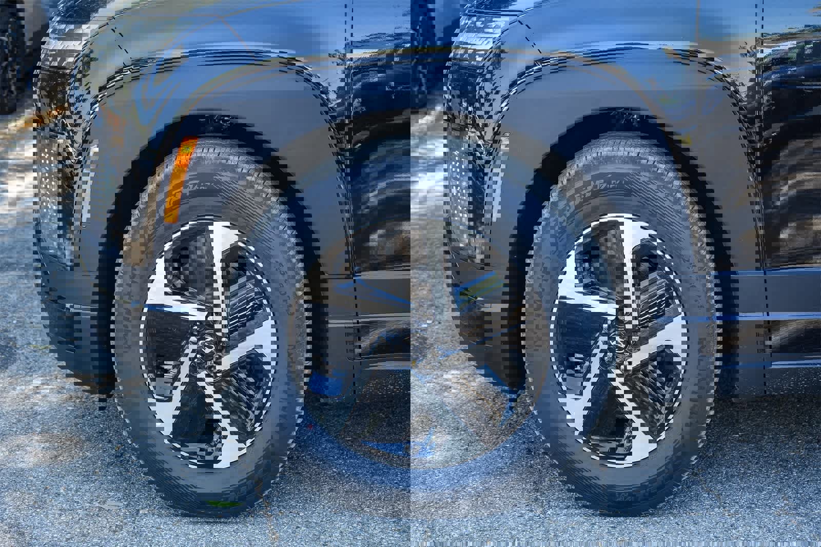 New 2026 Hyundai Ioniq 9 S image 13