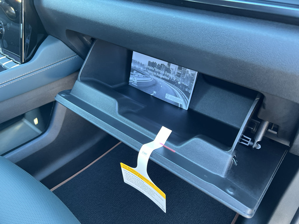 New 2026 GMC Terrain AT4 w/ Convenience Package III image 27