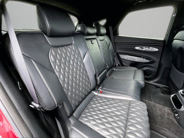 Used 2022 Genesis GV70 3.5T Sport w/ Sport Advanced Package image 29