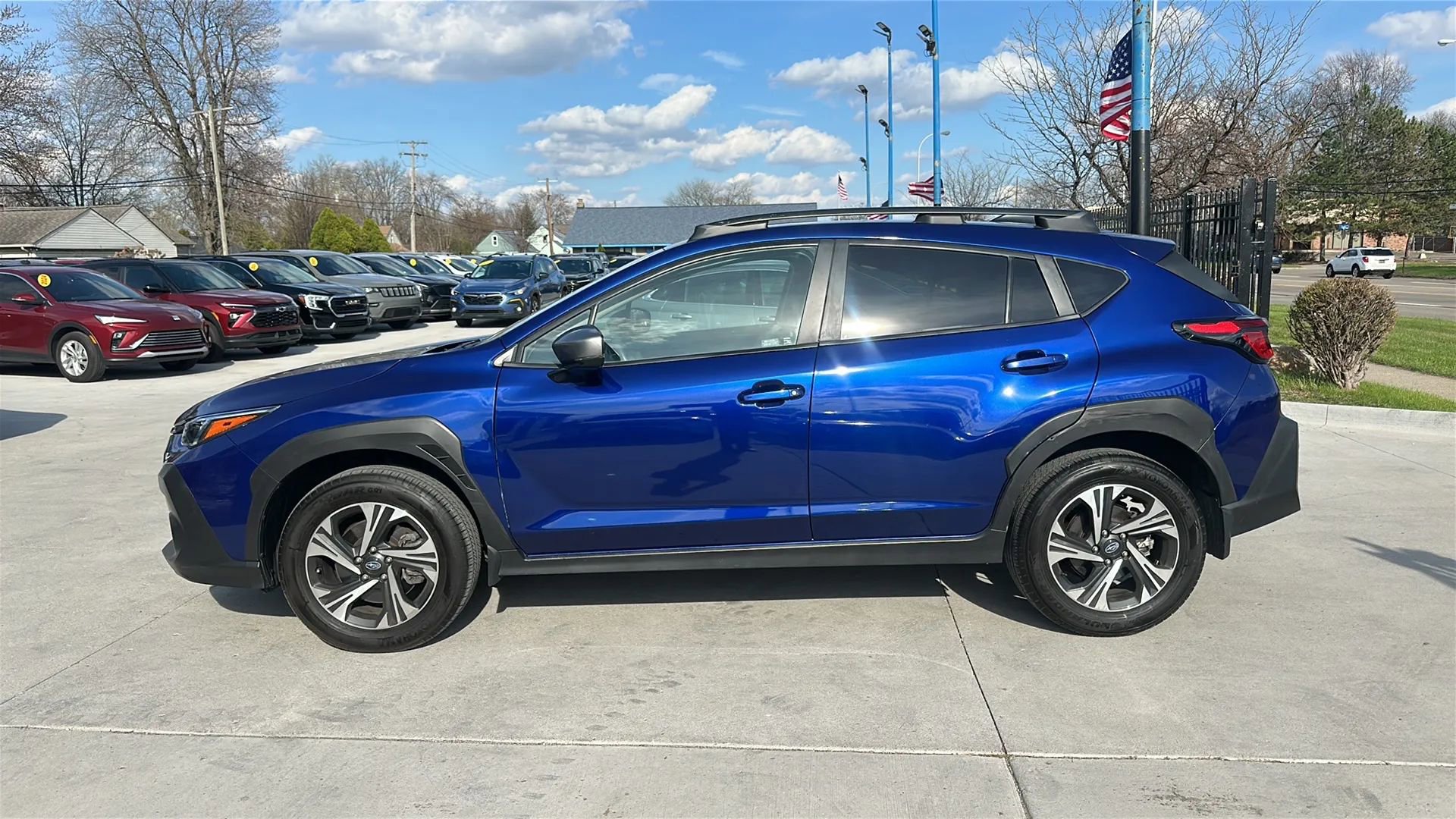 Used 2024 Subaru Crosstrek 2.0i Premium AWD/4WD image 8