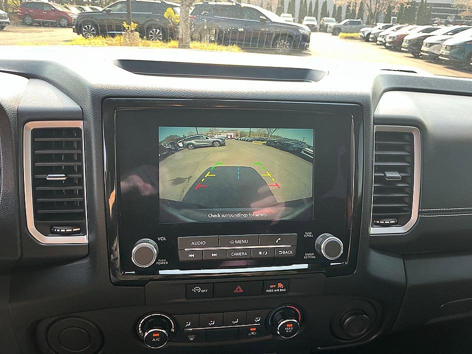 Certified 2024 Nissan Frontier SV image 17