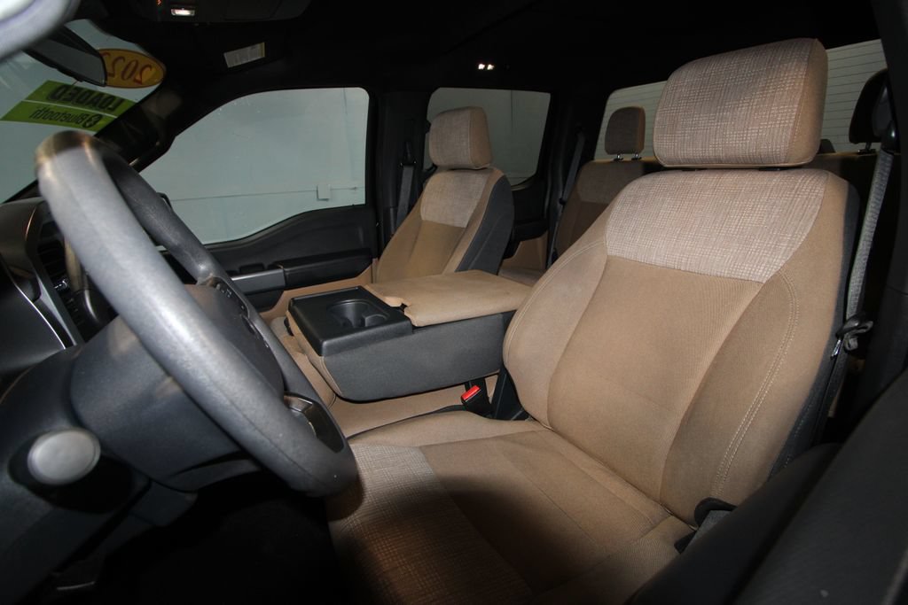 Used 2023 Ford F150 XLT AWD/4WD image 4