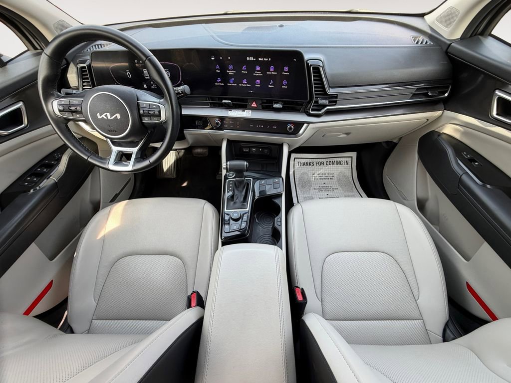 Used 2023 Kia Sportage EX image 13
