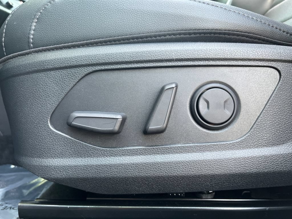 Used 2024 Kia Sportage SX FWD image 16