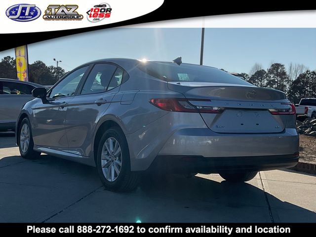 Used 2025 Toyota Camry LE image 4