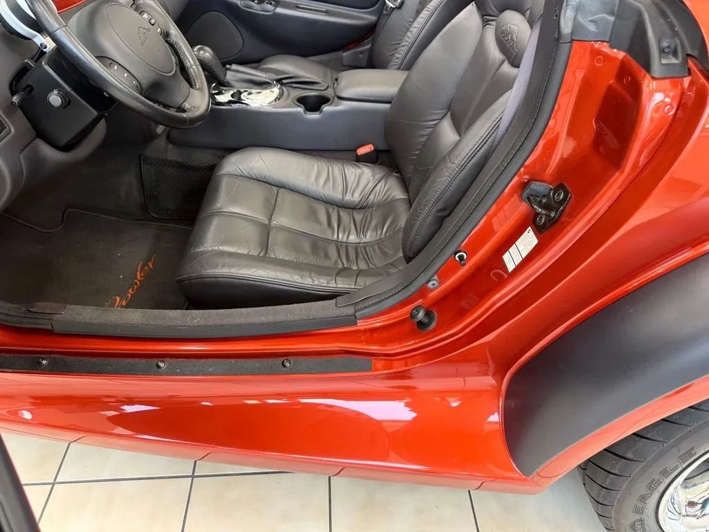Used 2001 Plymouth Prowler RWD image 17