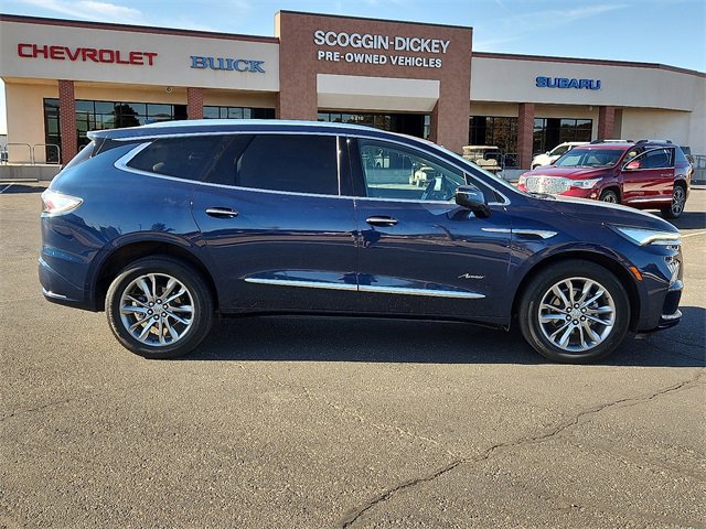 Certified 2024 Buick Enclave Avenir w/ Avenir Technology Package image 5