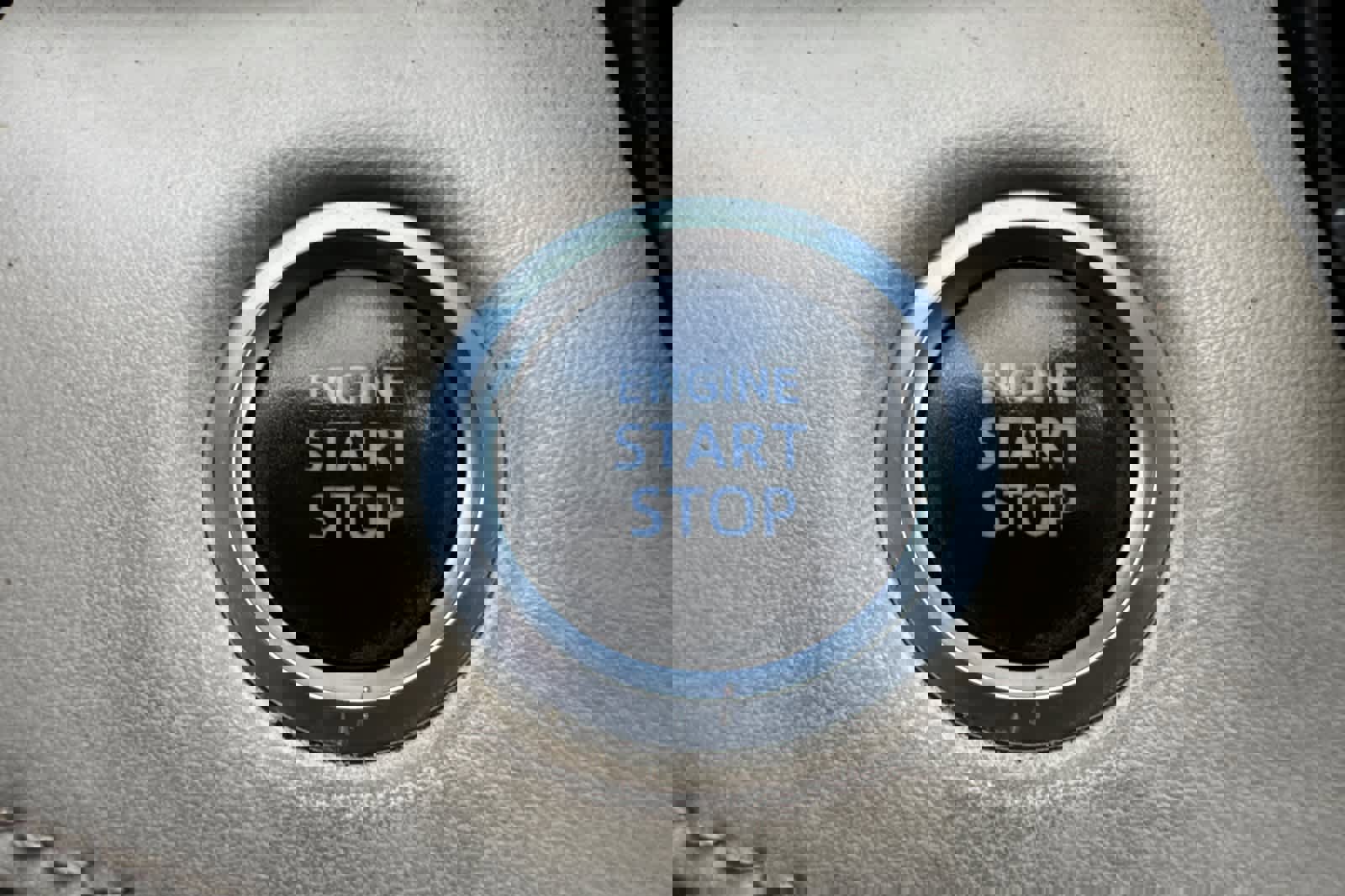 Used 2021 Toyota Highlander XLE image 25