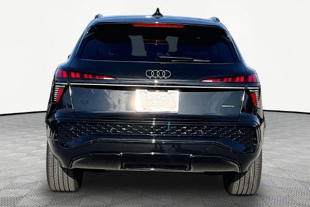 New 2026 Audi Q3 quattro 2.0T AWD/4WD image 4