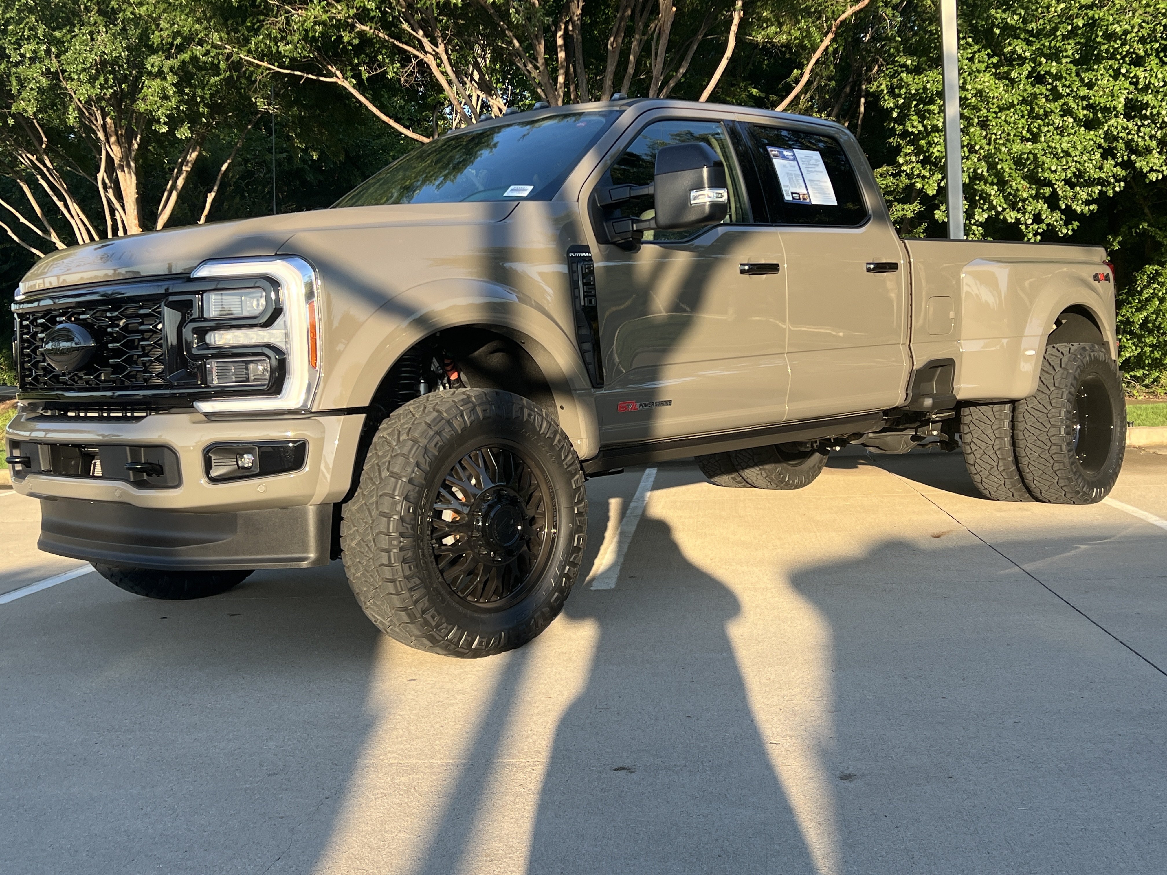 Used 2026 Ford F450 Platinum w/ Platinum Plus Package AWD/4WD image 5