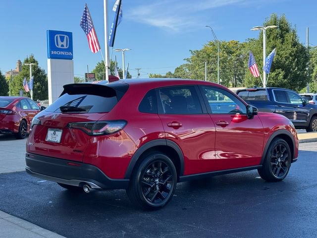 Used 2024 Honda HR-V Sport image 3