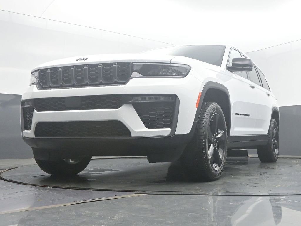 New 2026 Jeep Grand Cherokee L Limited w/ Limited Altitude Package AWD/4WD image 53