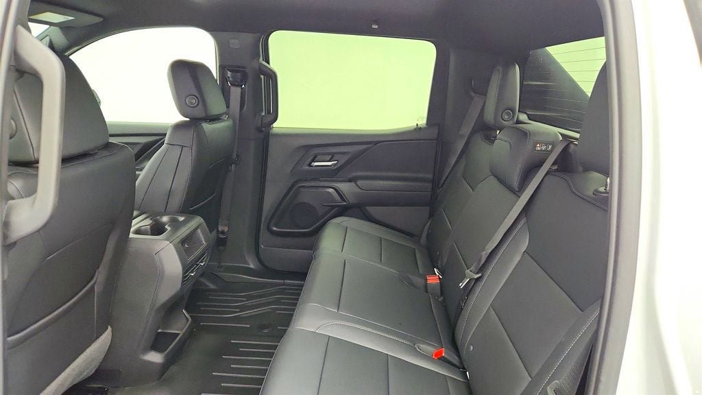 Used 2024 Chevrolet Silverado EV W/T AWD/4WD image 21