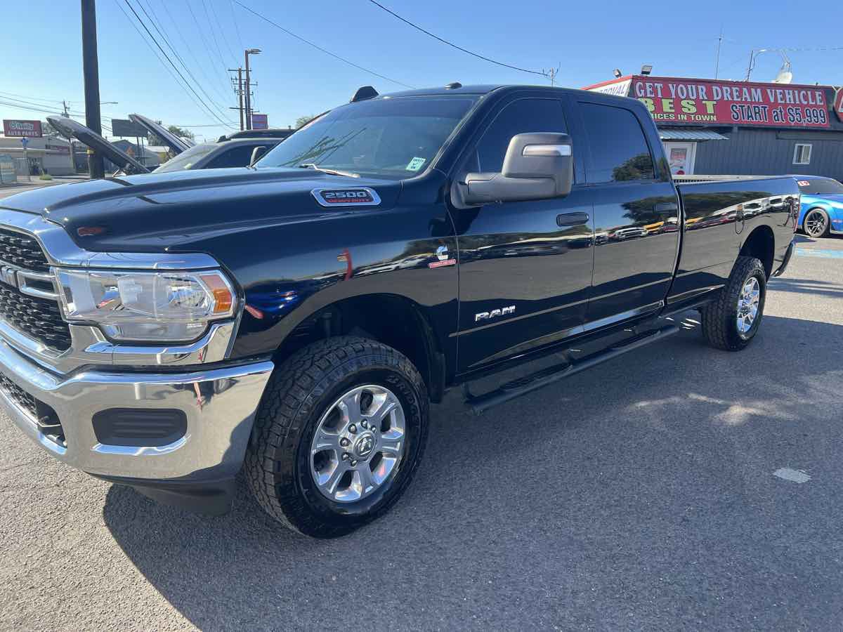 Used 2023 RAM 2500 Lone Star AWD/4WD image 3