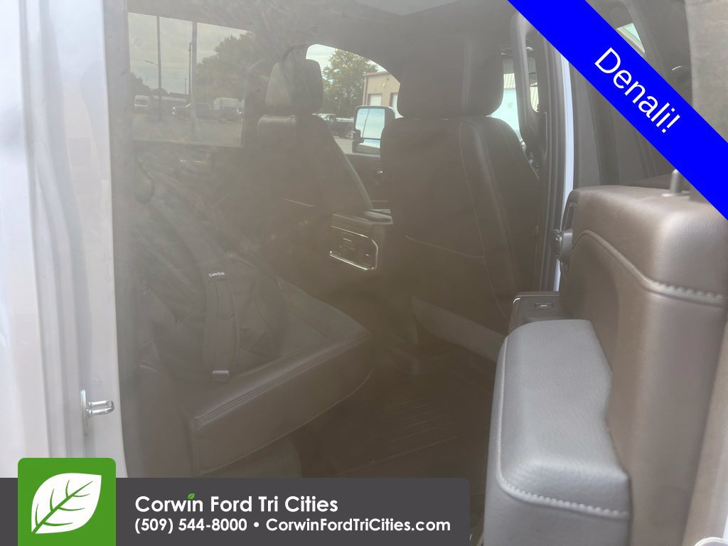 Used 2022 GMC Sierra 2500 Denali w/ Denali Ultimate Package AWD/4WD image 9