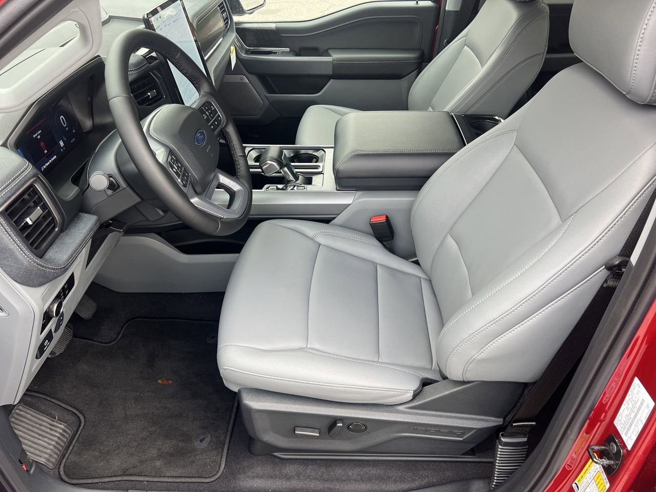 New 2025 Ford F150 Lightning Flash image 19