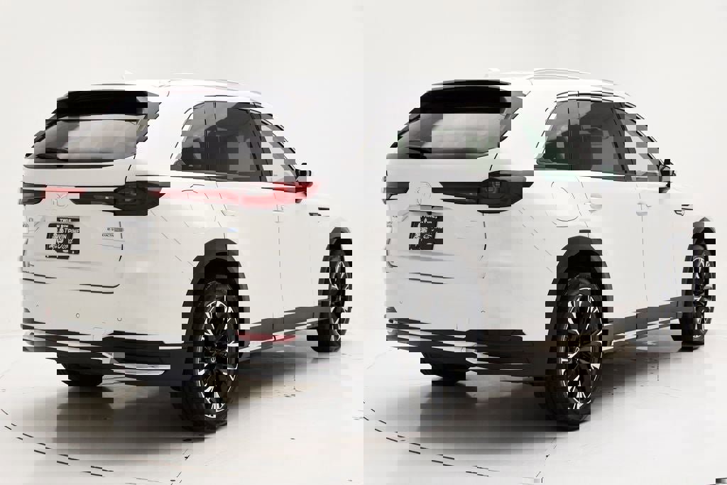 Used 2024 MAZDA CX-90 Plug-In Hybrid w/ Premium Pkg image 9