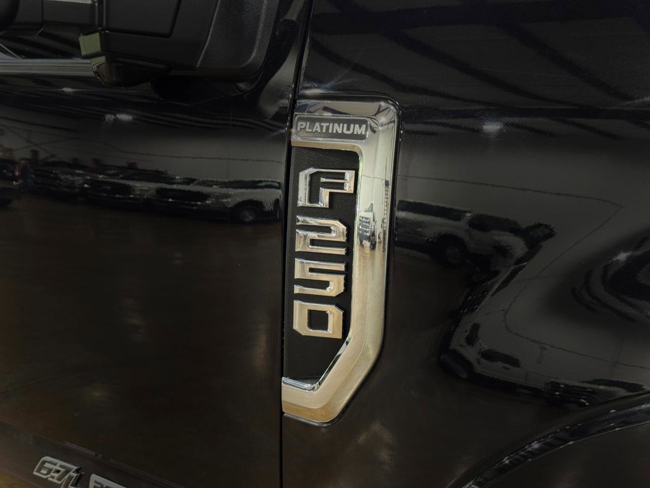 Used 2020 Ford F250 Platinum w/ Tremor Off-Road Package AWD/4WD image 73