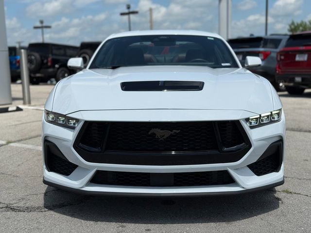 Used 2024 Ford Mustang GT Premium image 2