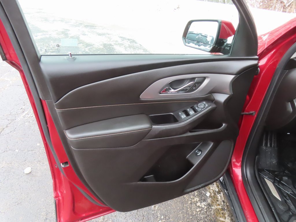 Used 2019 Chevrolet Traverse LT w/ LPO, Floor Liner Package image 27