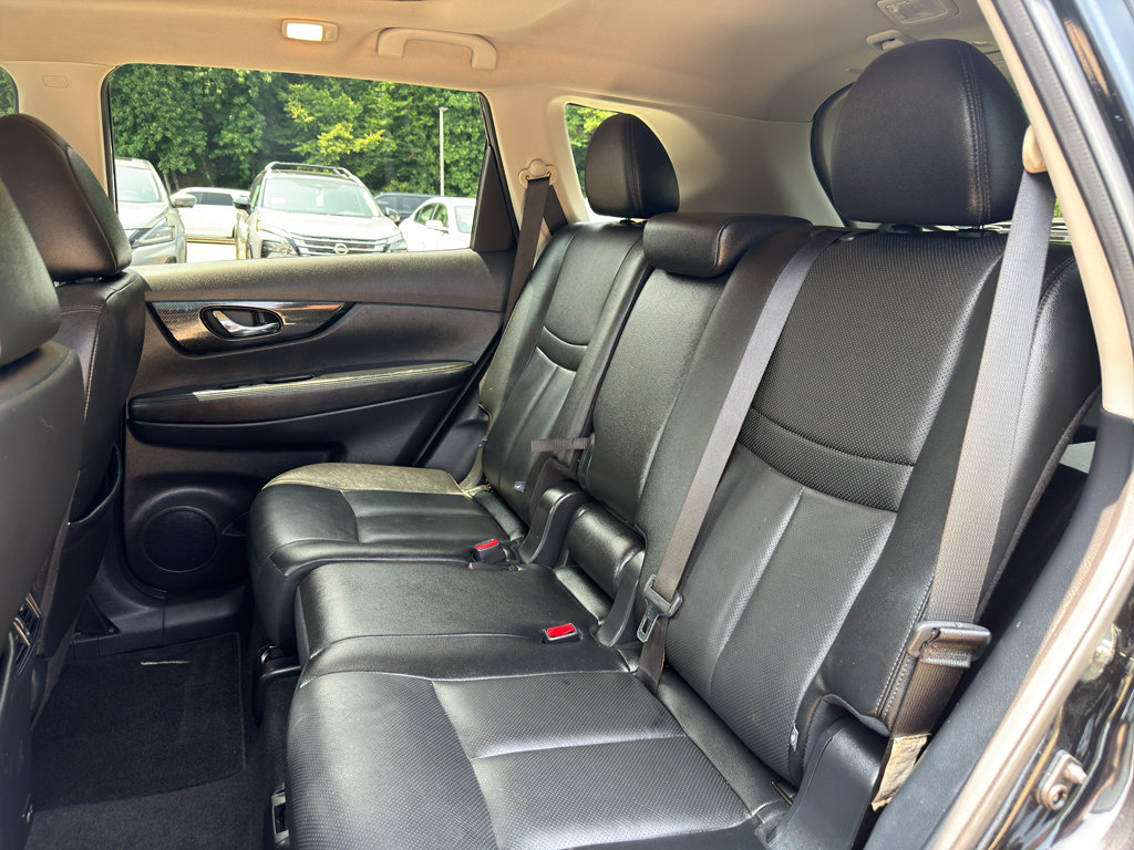 Certified 2020 Nissan Rogue SL w/ Premium Package FWD image 14