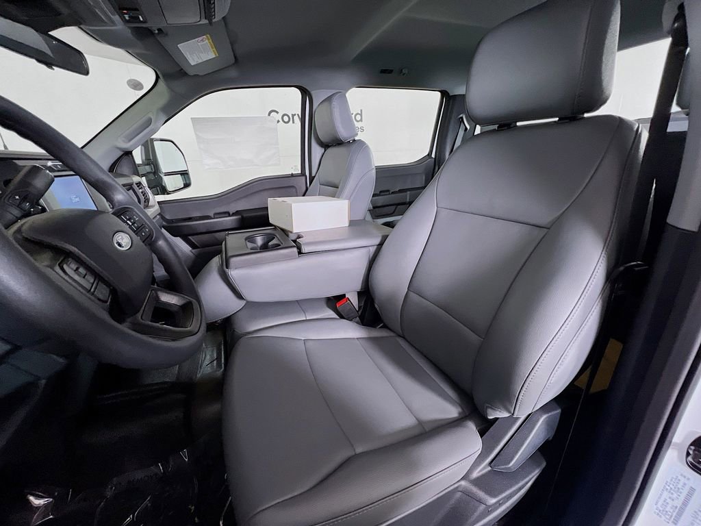 New 2026 Ford F550 4x4 Crew Cab Super Duty image 21