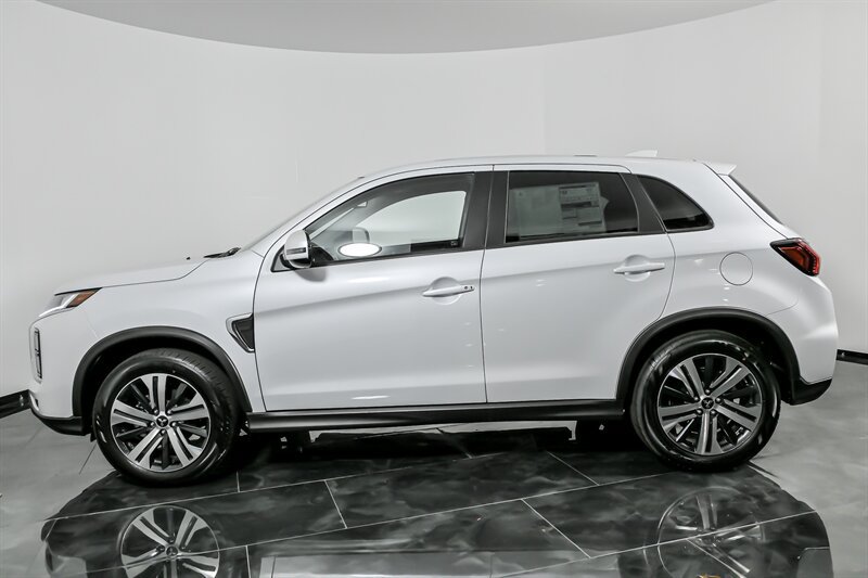 New 2025 Mitsubishi Outlander Sport SE AWD/4WD image 6