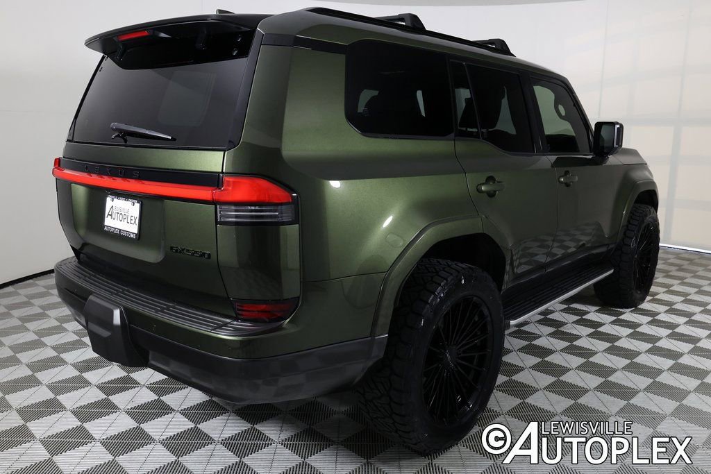 Used 2026 Lexus GX 550 w/ Accessory Package (2T) AWD/4WD image 5