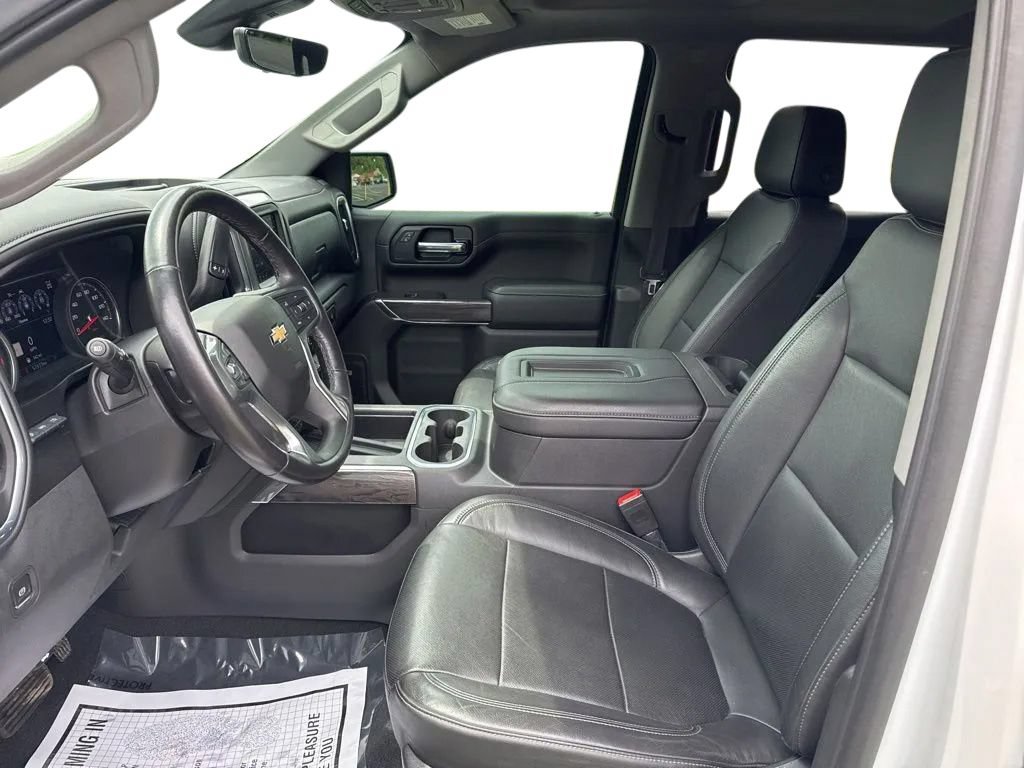 Used 2020 Chevrolet Silverado 1500 LTZ w/ LTZ Premium Package AWD/4WD image 12