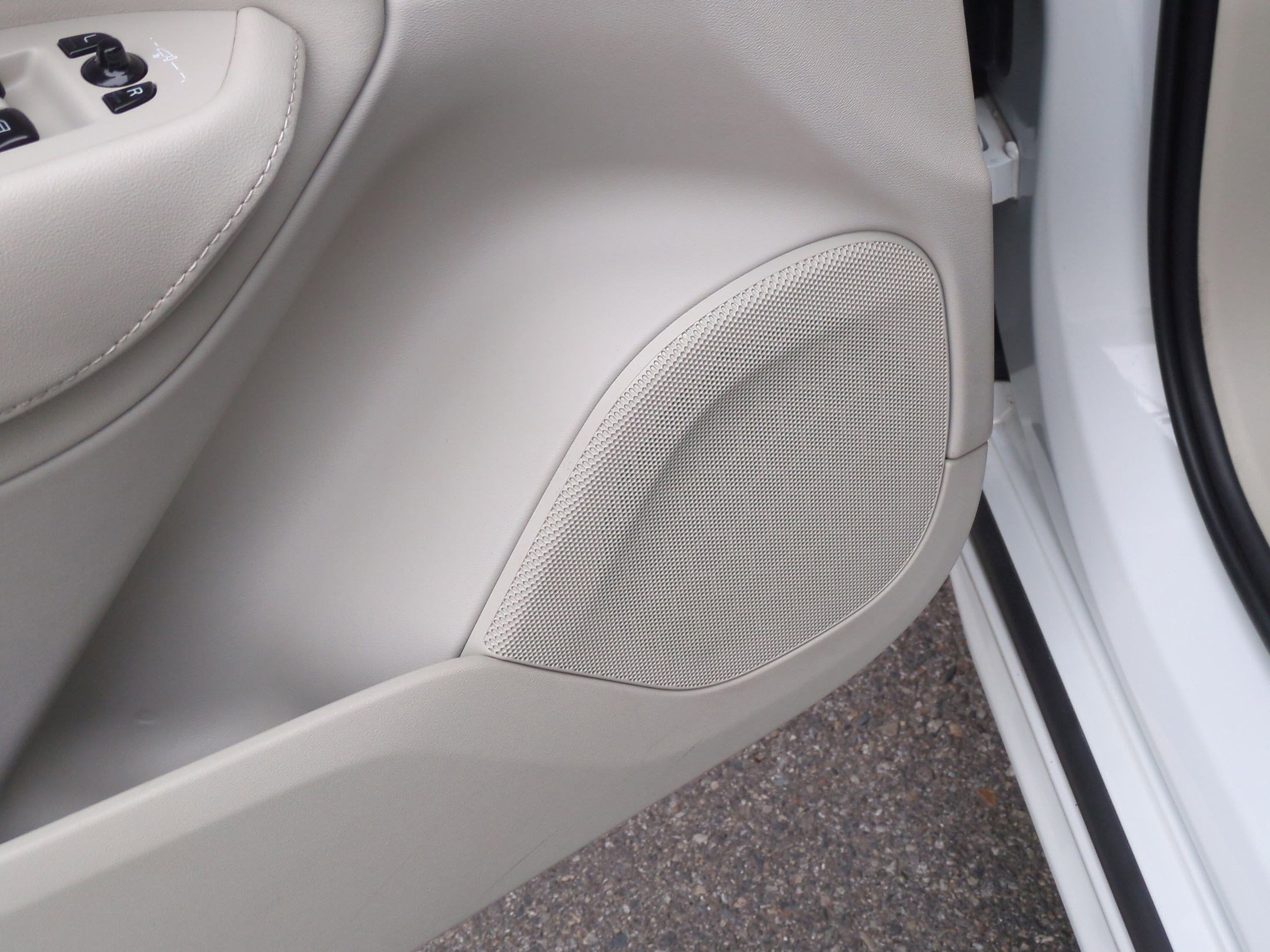 Used 2023 Volvo XC90 B6 Plus w/ Protection Package Premier AWD/4WD image 13