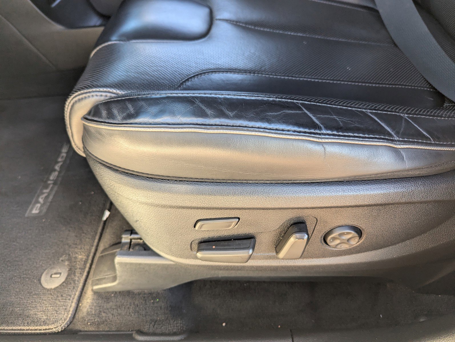 Used 2020 Hyundai Palisade Limited image 29