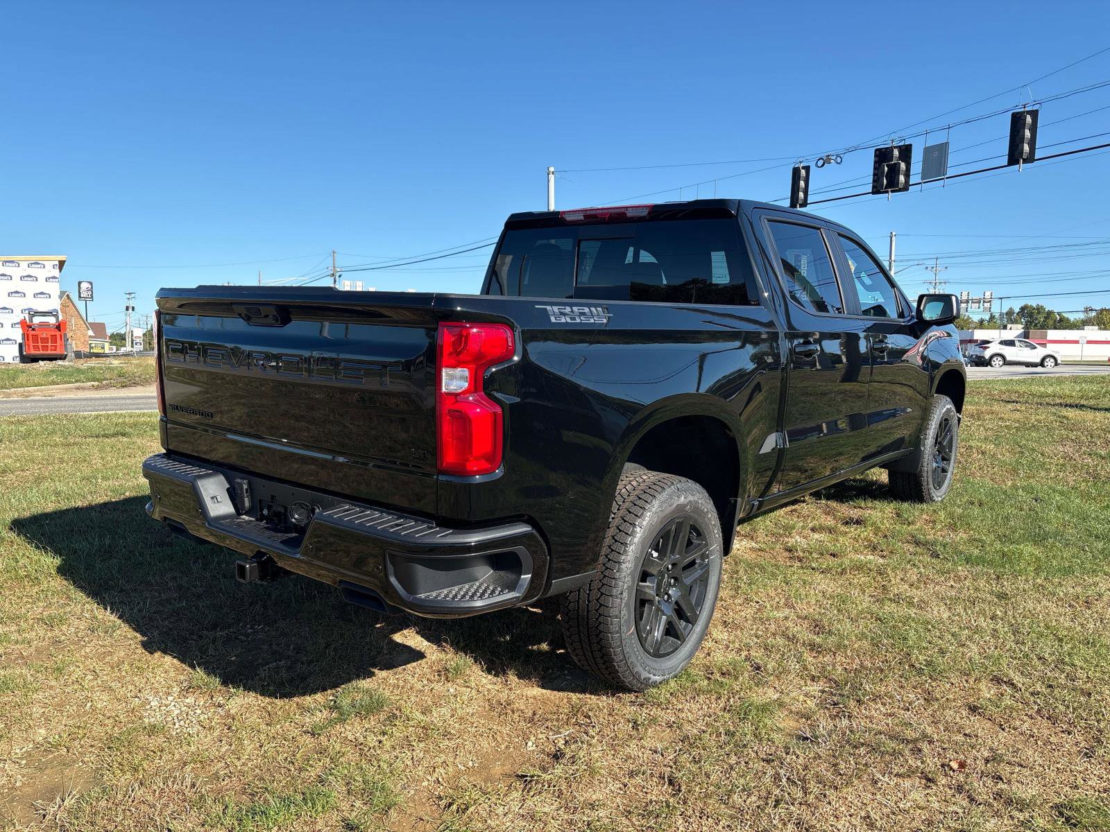New 2026 Chevrolet Silverado 1500 LT Trail Boss w/ LT Trail Boss Premium Package image 3