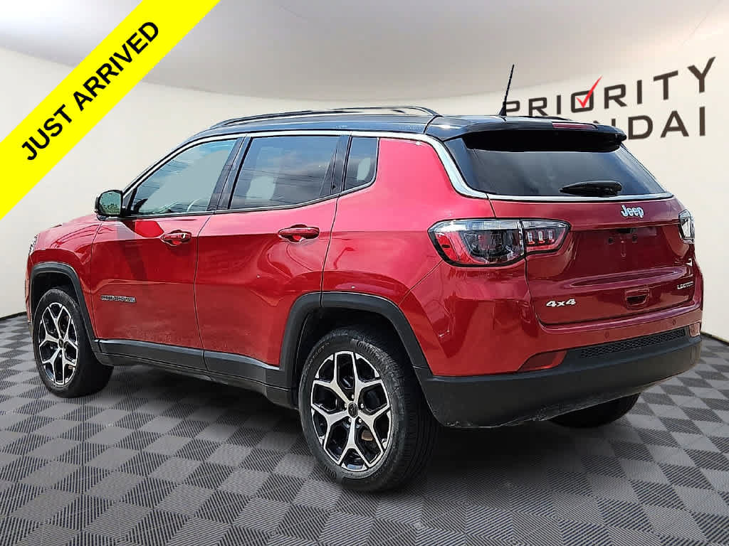 Used 2025 Jeep Compass Limited AWD/4WD image 6