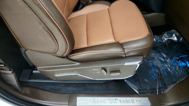 Used 2025 Ford F150 King Ranch w/ FX4 Off-Road Package AWD/4WD image 39