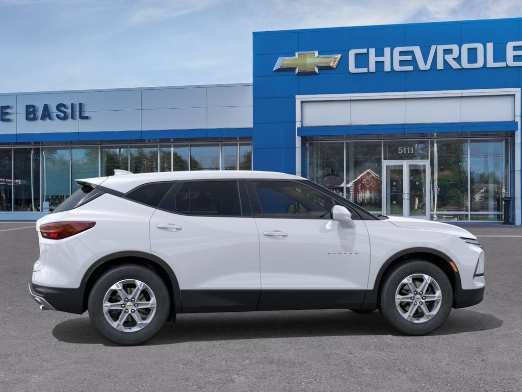 New 2026 Chevrolet Blazer LT FWD image 5