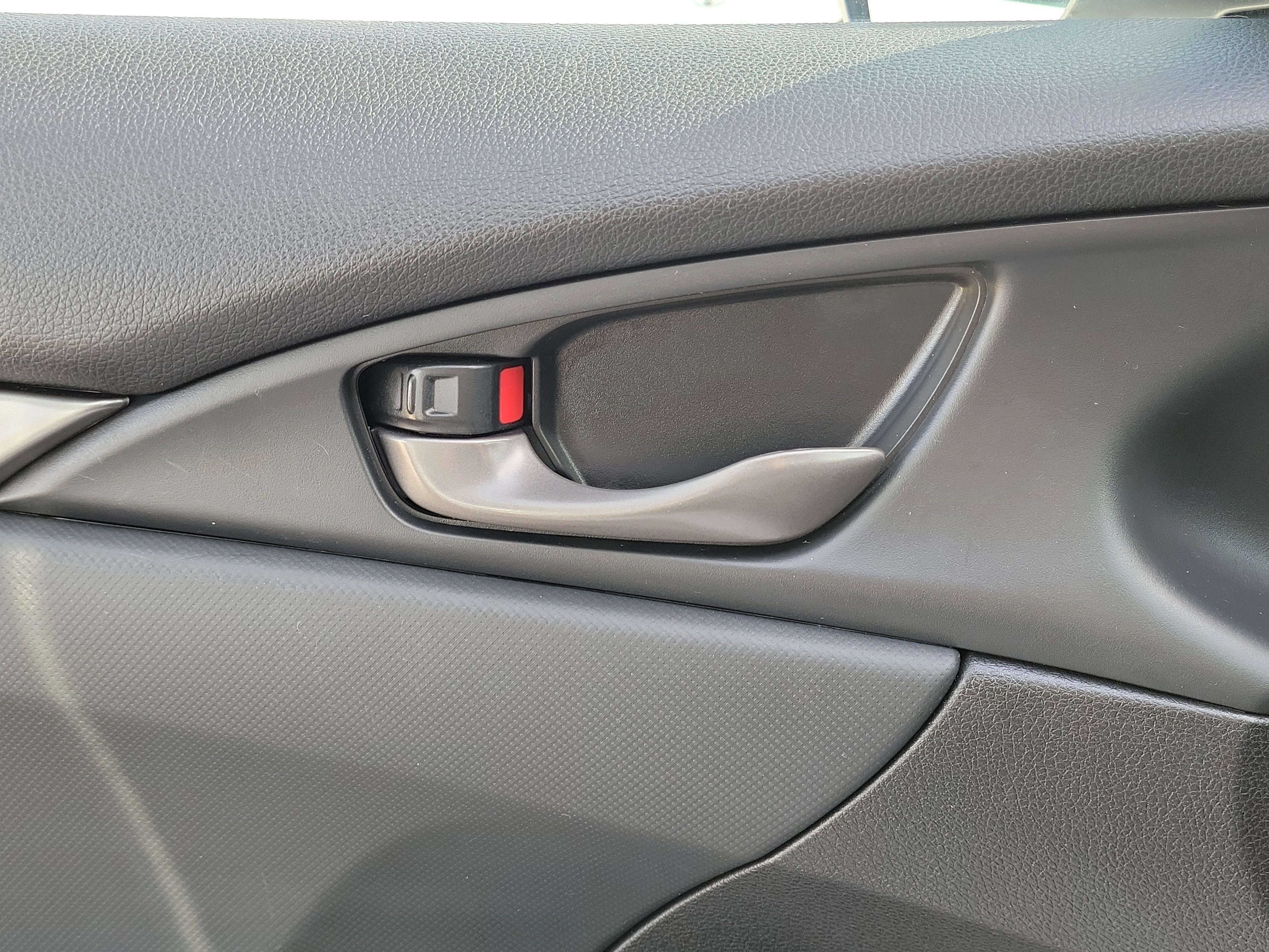 Used 2021 Honda Civic Sport image 25