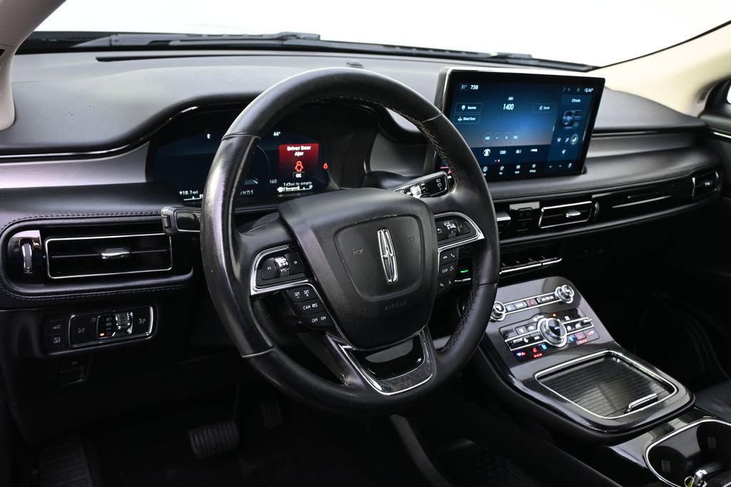 Used 2022 Lincoln Nautilus Reserve w/ Monochromatic Package image 11