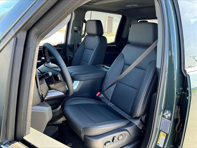 New 2026 Chevrolet Silverado 2500 LTZ w/ LTZ Premium Package AWD/4WD image 10