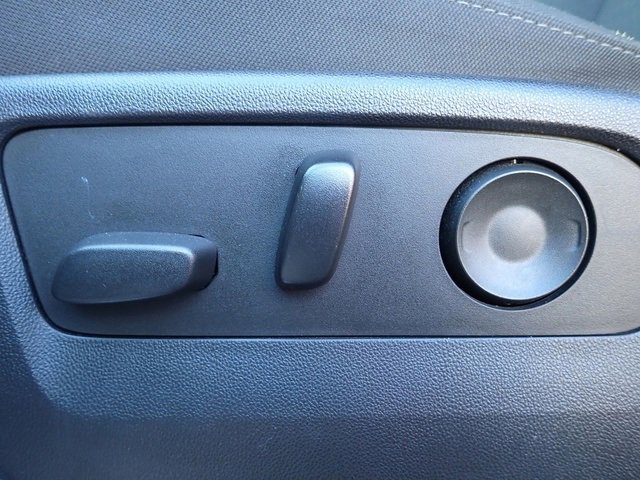 Used 2022 Chevrolet Silverado 1500 LT Trail Boss image 21