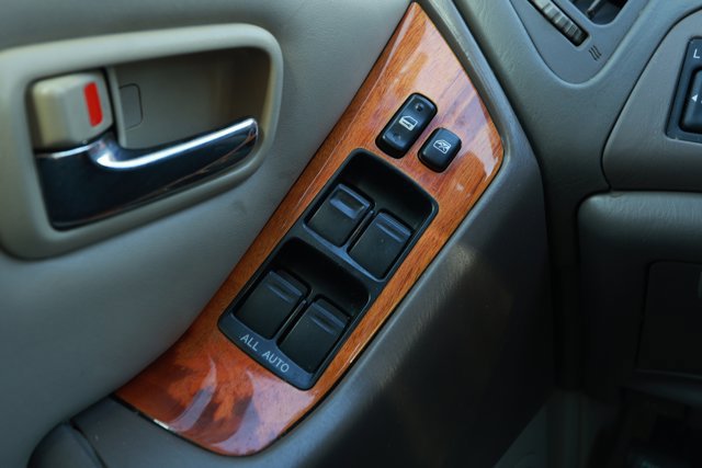 Used 2001 Lexus RX 300 4DR AWD image 19