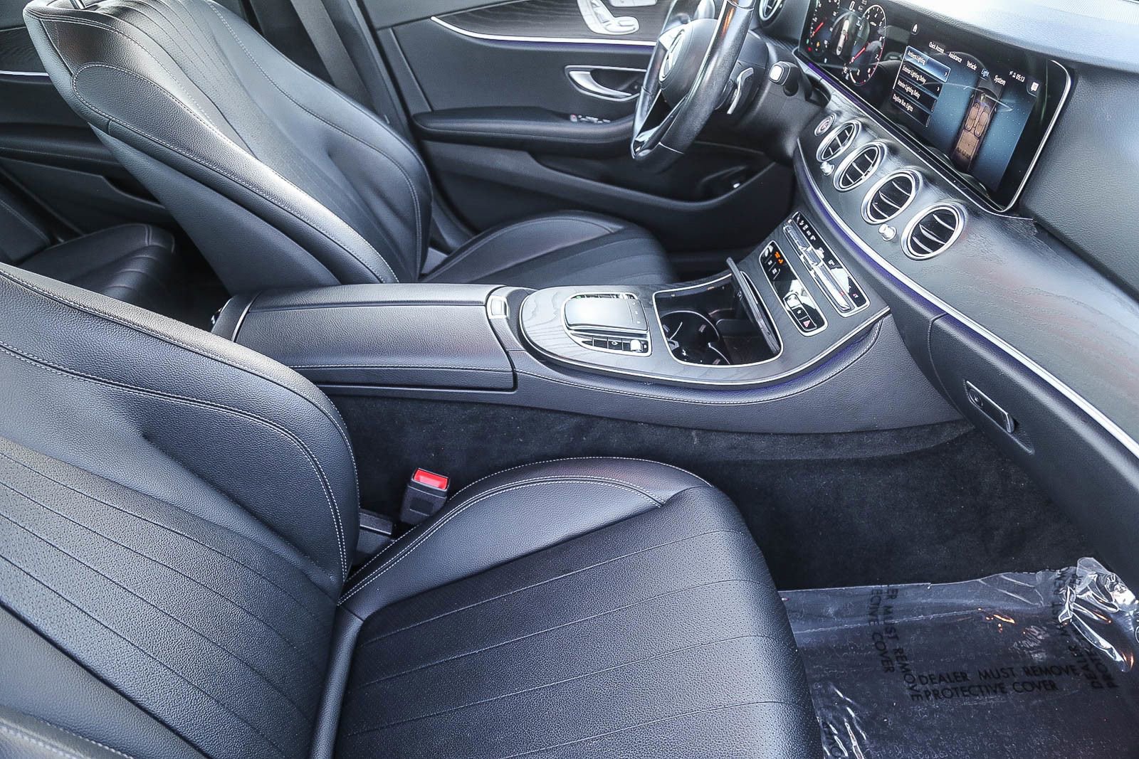 Used 2022 Mercedes-Benz E 350 Sedan image 15