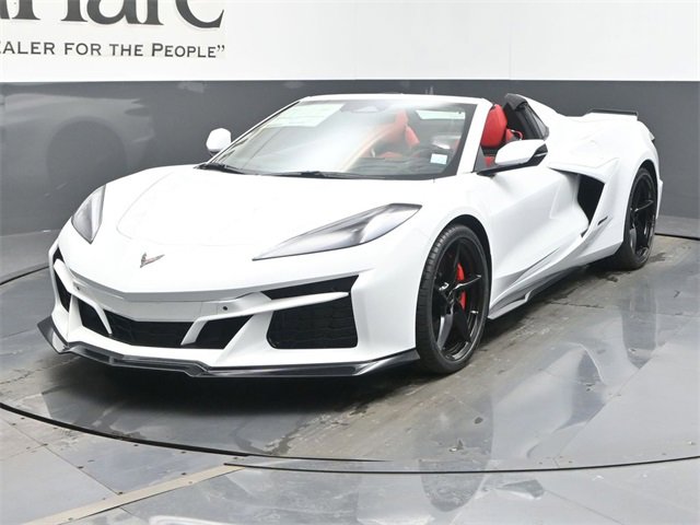 New 2026 Chevrolet Corvette E-Ray w/ Stealth Interior Trim Package image 13