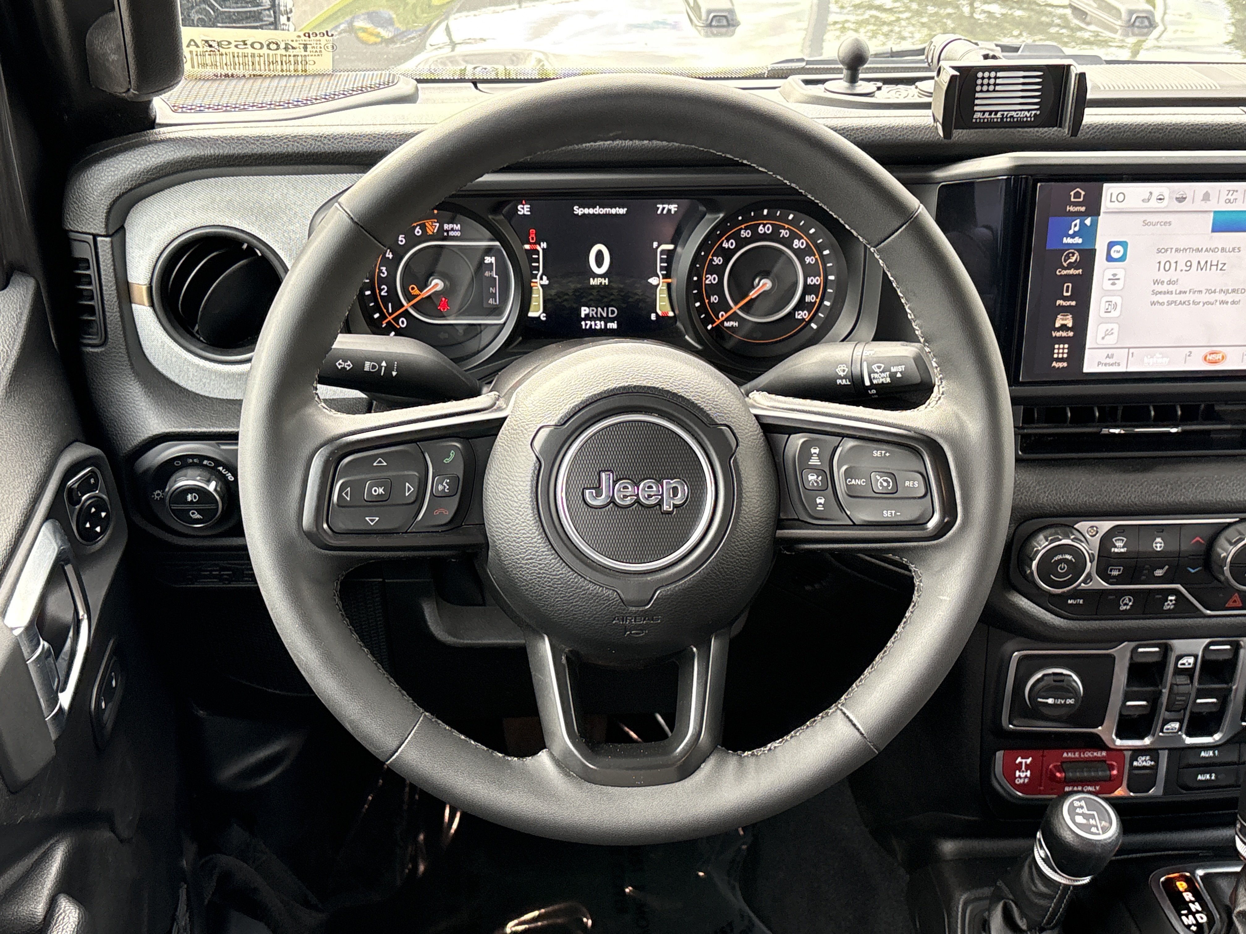 Certified 2025 Jeep Gladiator Sport AWD/4WD image 21