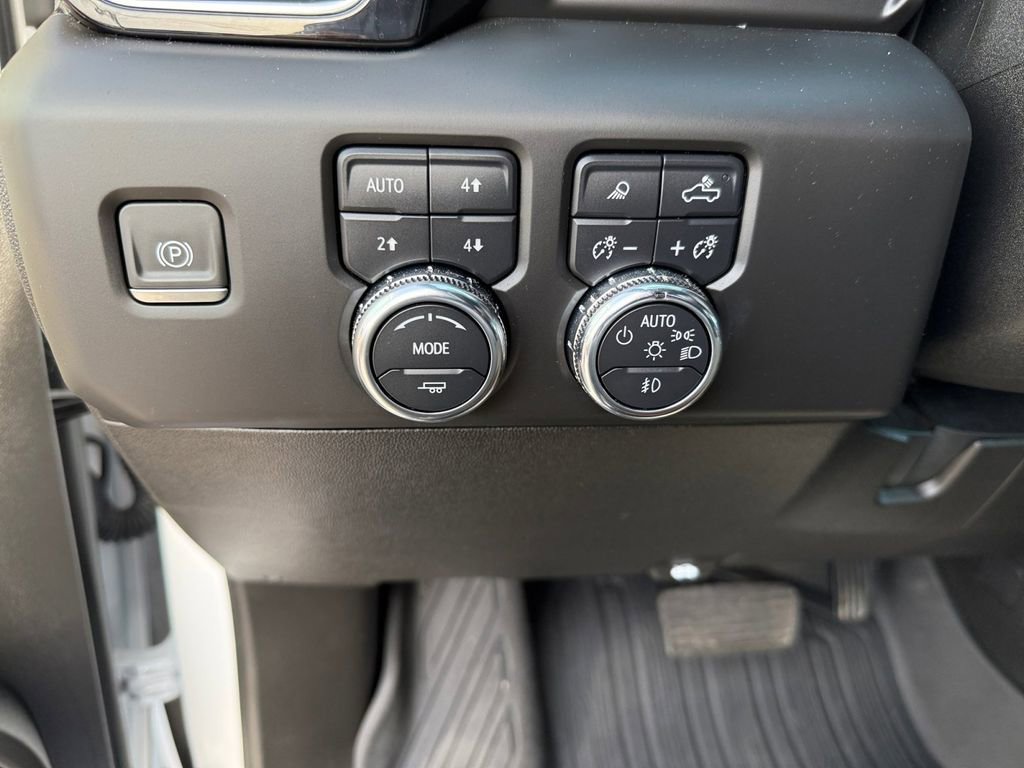 Certified 2024 GMC Sierra 2500 Denali Ultimate image 21