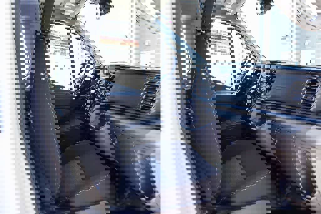 Used 2023 Ford Transit 350 XL image 17