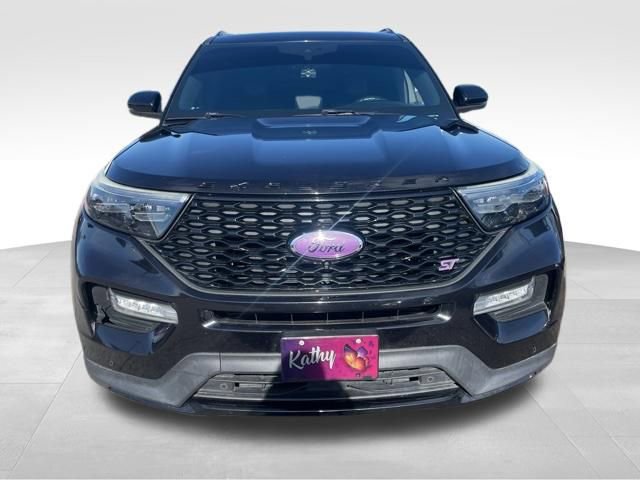 Used 2020 Ford Explorer ST w/ ST Street Pack image 2
