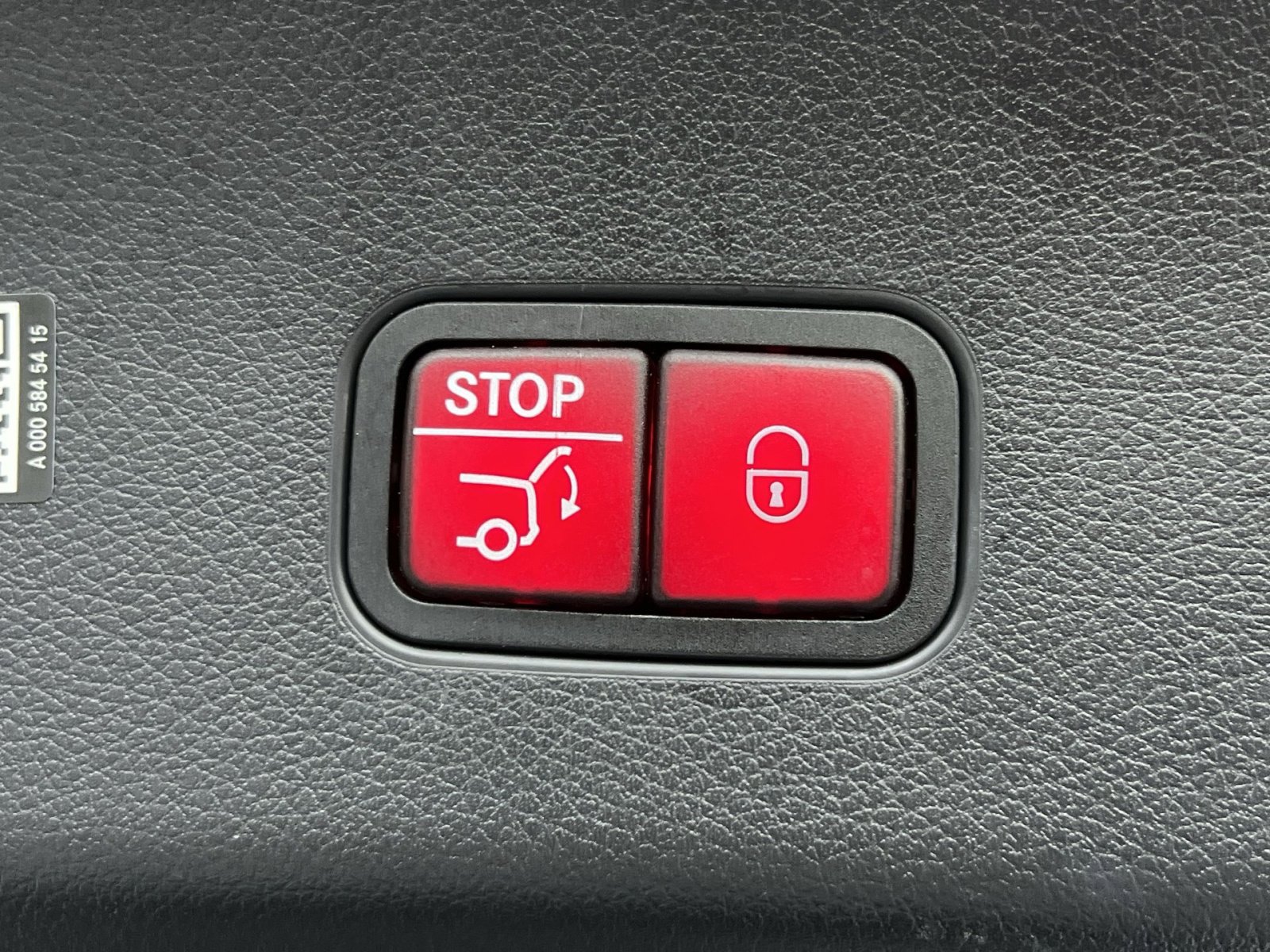 Certified 2024 Mercedes-Benz GLC 300 4MATIC image 25